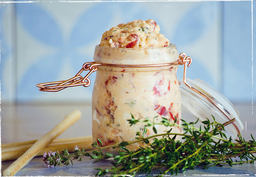 Pepper and sheep´s milk cheese spread