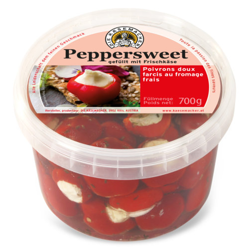 Peppersweet filled with fresh cheese